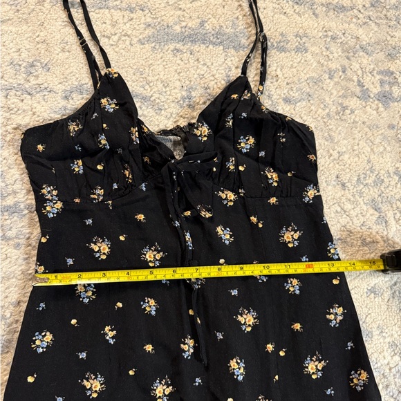 Forever 21 Black Floral Midi Dress - Picture 4 of 7